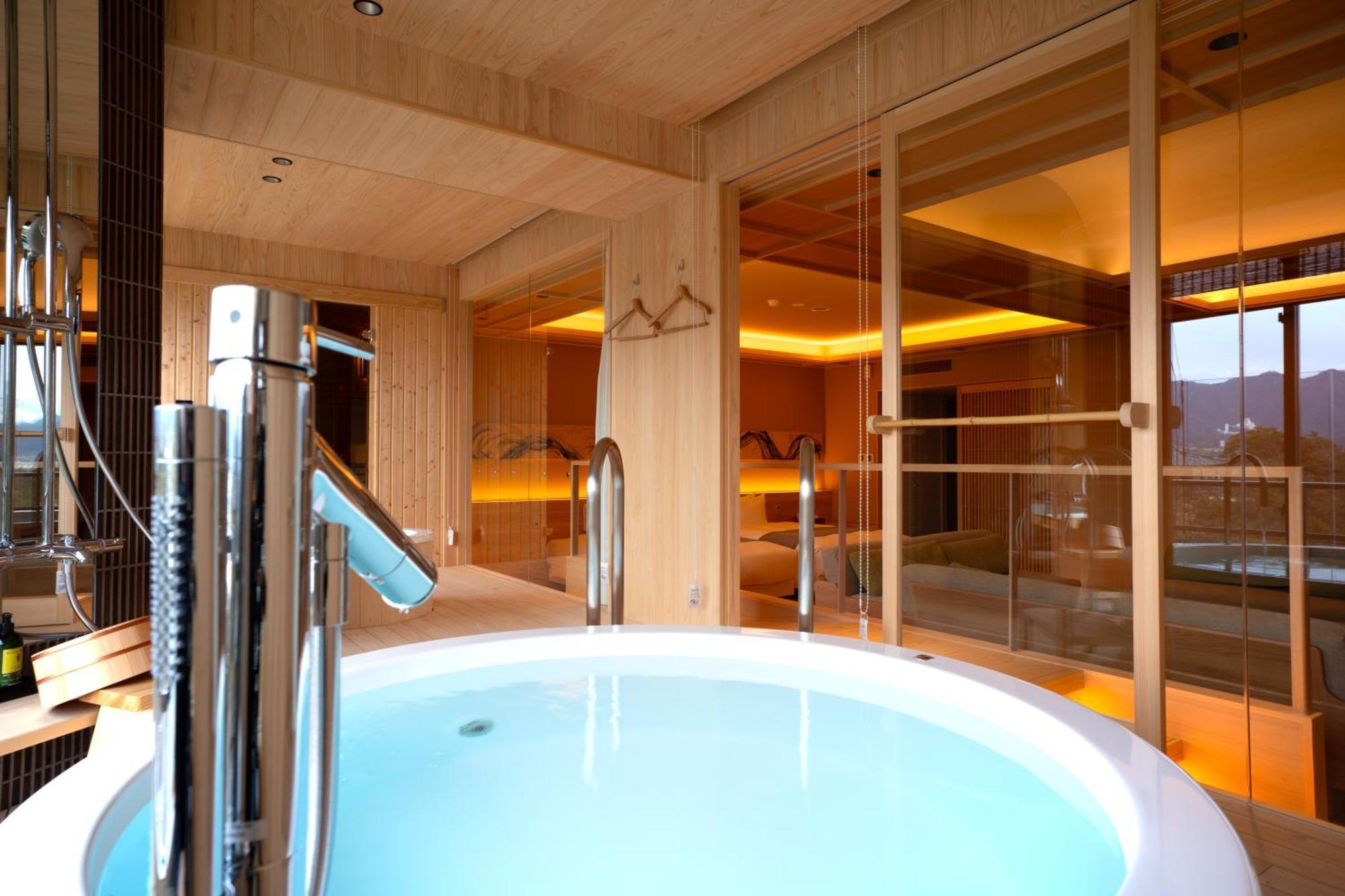 Miyajima Grand Hotel Arimoto Hatsukaichi Esterno foto