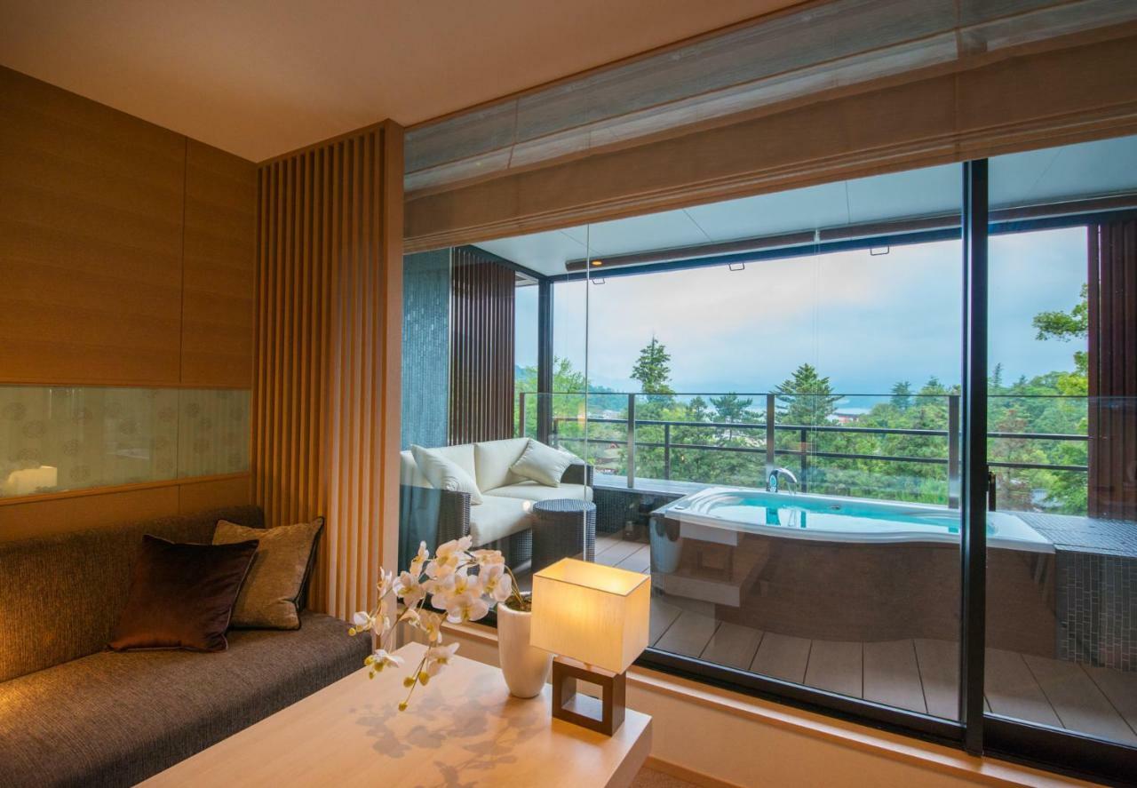 Miyajima Grand Hotel Arimoto Hatsukaichi Esterno foto